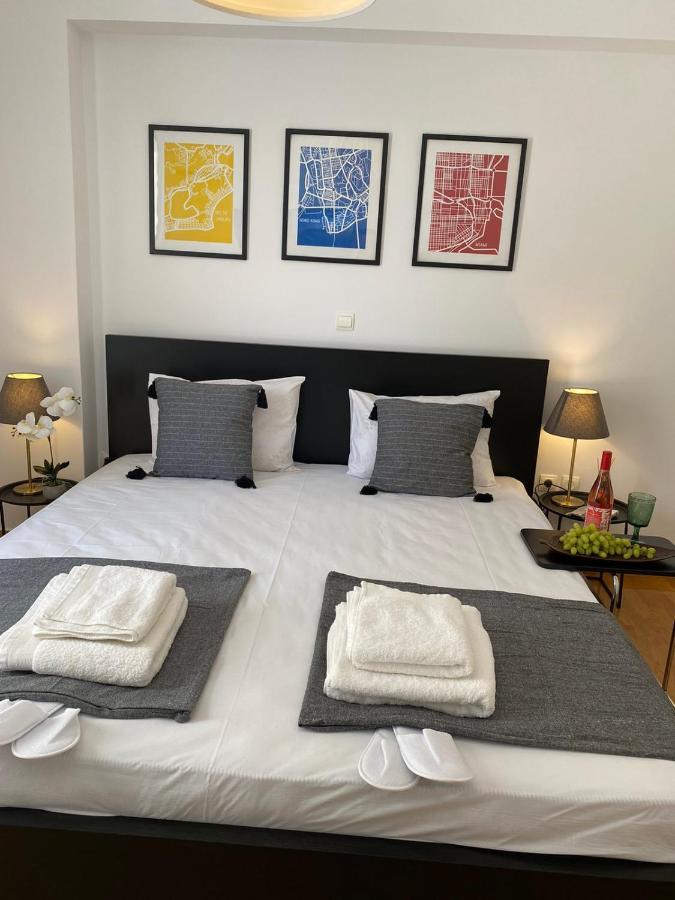 2 Bd Aprt 7'Min Away From Acropolis Apartment เอเธนส์ ภายนอก รูปภาพ
